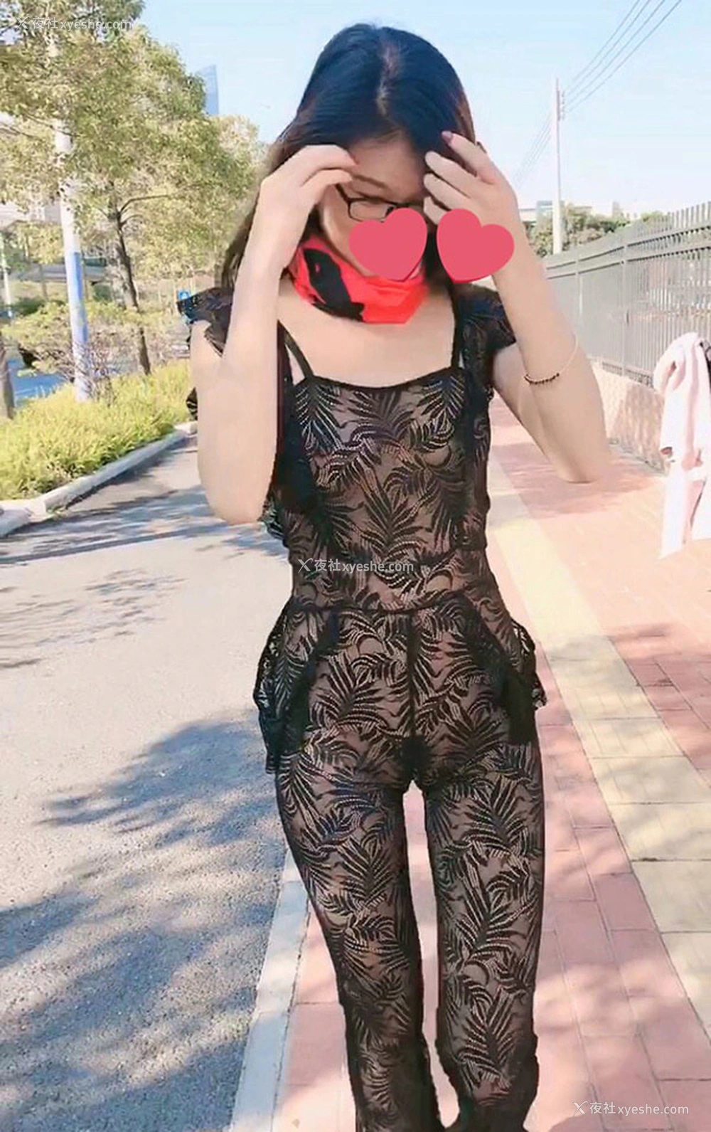 1P - 你的小可爱私拍爱露出大胆视图合集3