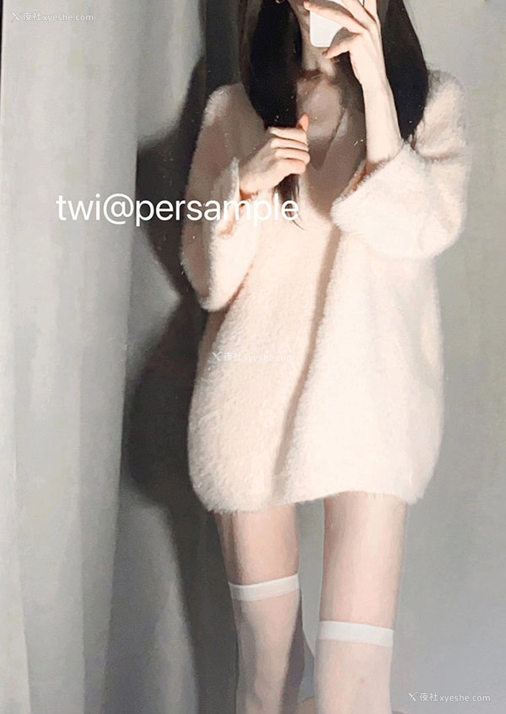 1P - 推特美女西班牙馅饼@persample尺度私拍视图