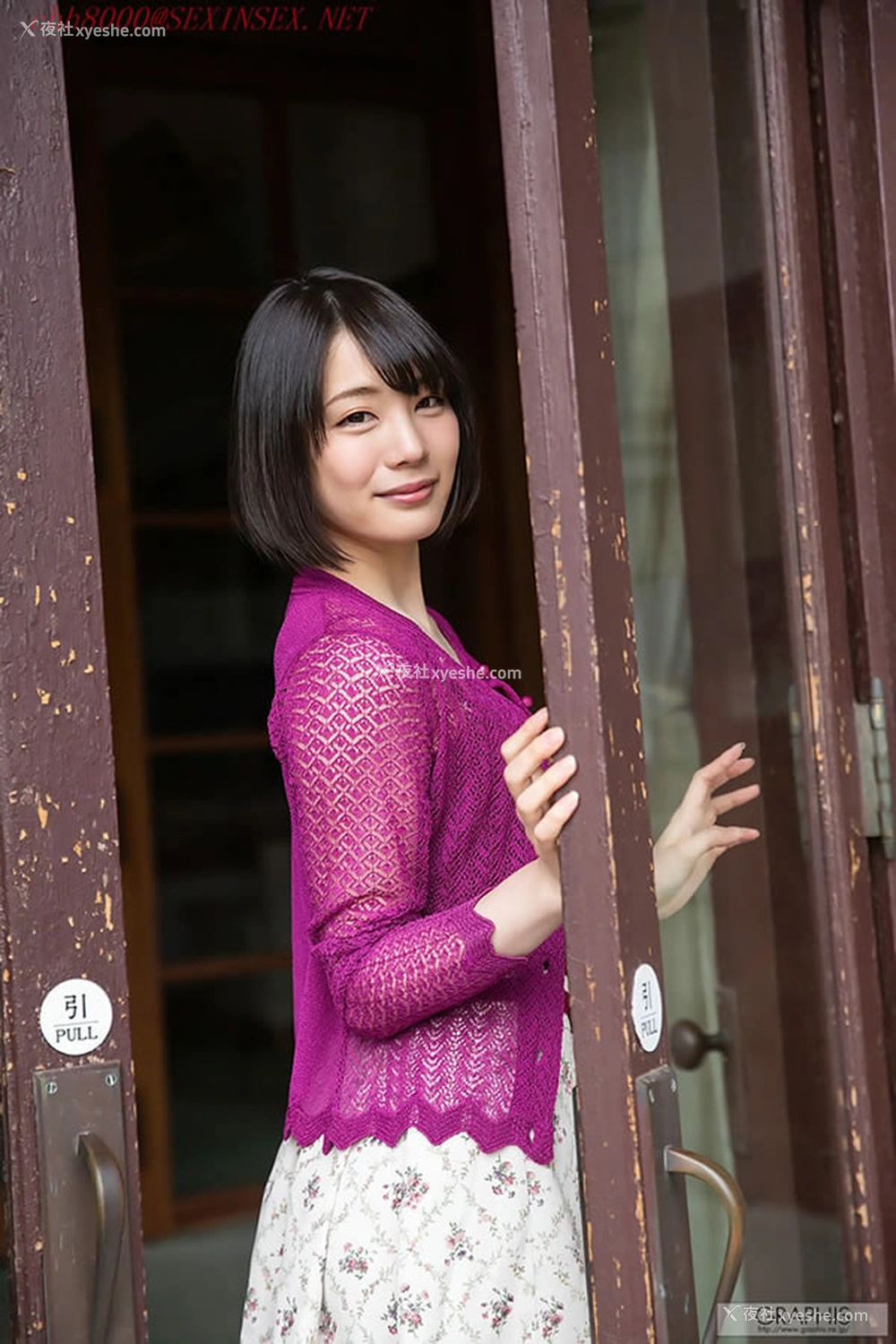 1P - Graphis美少女铃村爱里人体无圣光写真集