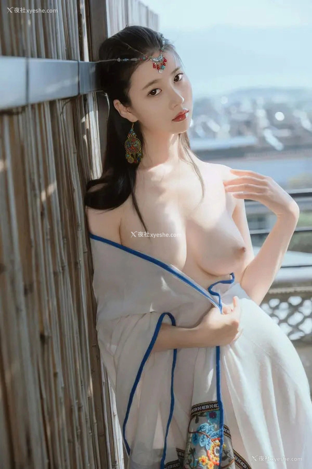 1P - 极品女神年年 云端无圣光唯美图集