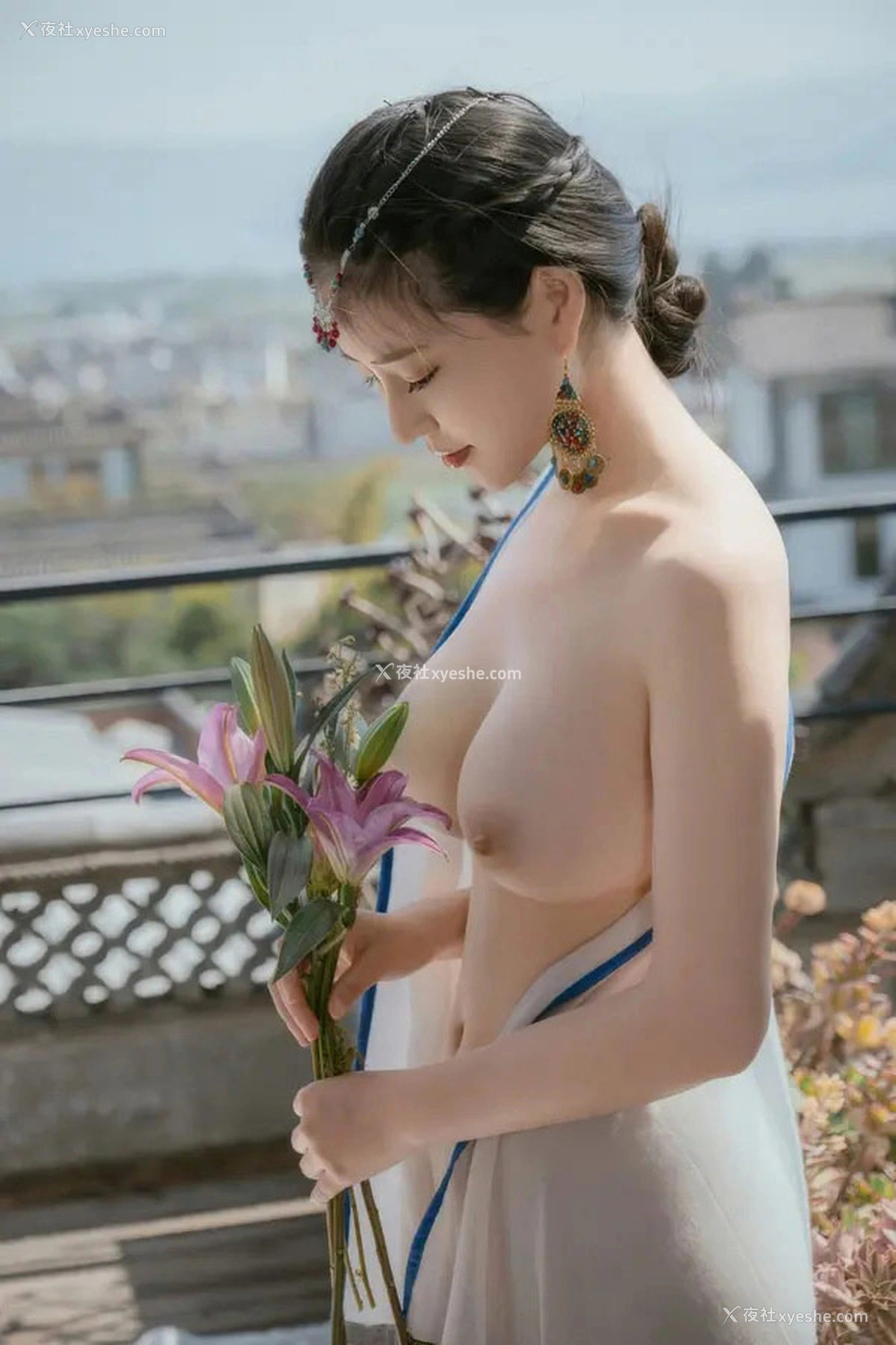 1P - 极品女神年年 云端无圣光唯美图集