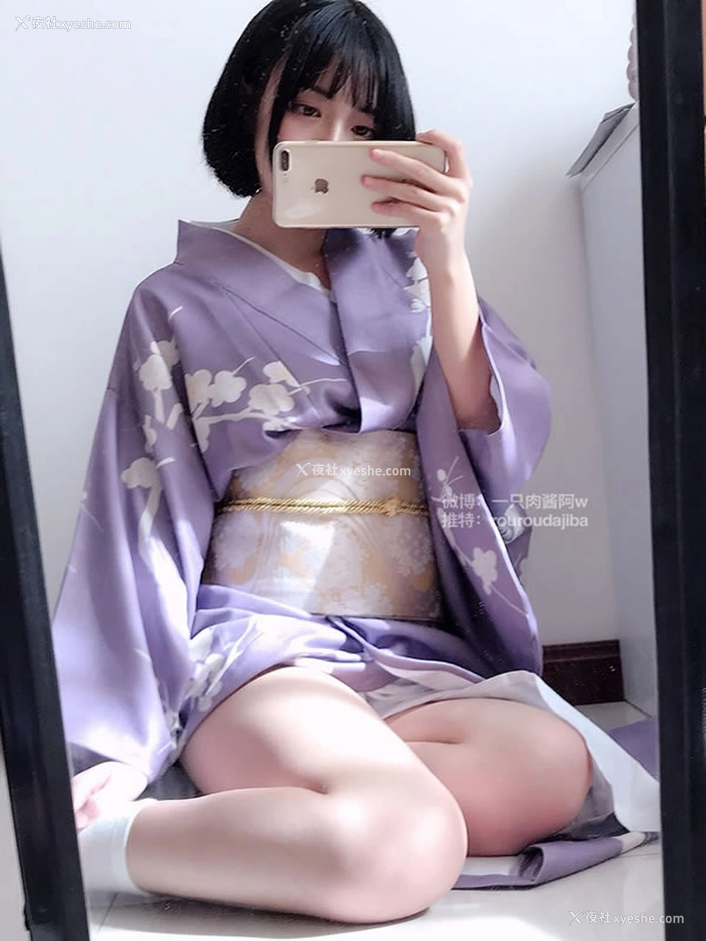 1P - 网红一只肉酱阿w无圣光私拍和服图集