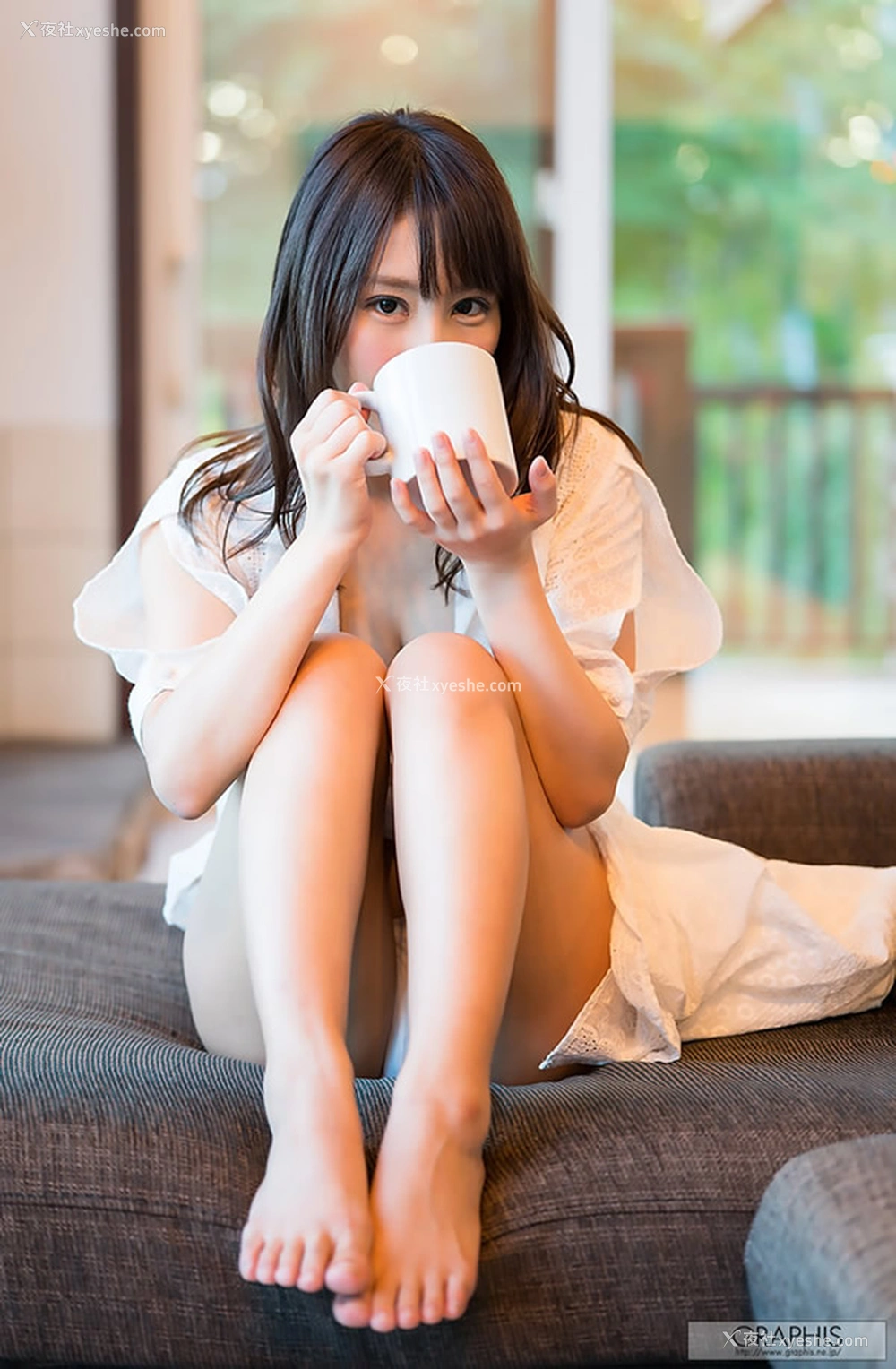 1P - Graphis彩美旬果SyunkaAyami无圣光人体写真