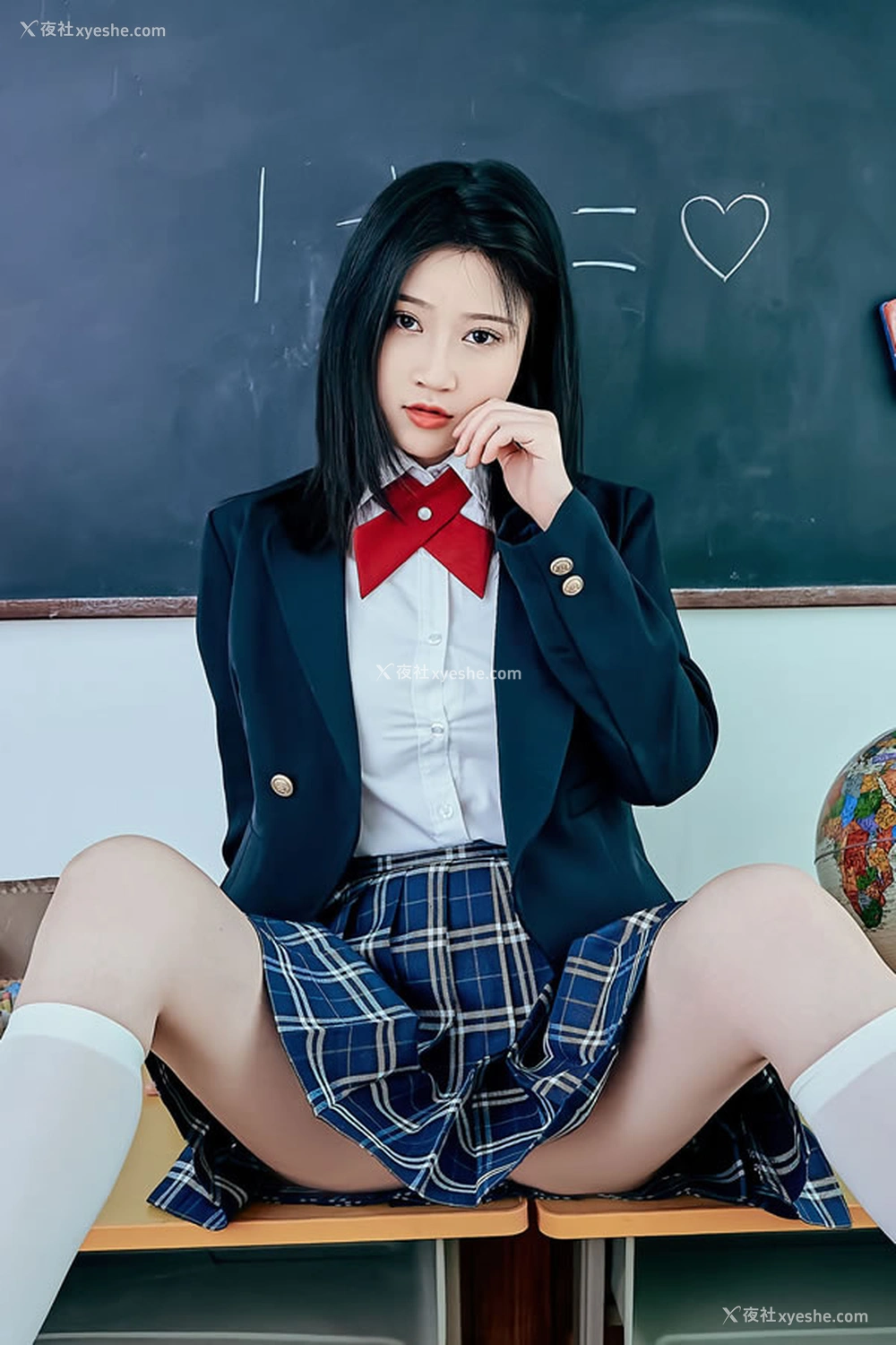 1P - 极品女神年年 – 月刊少女美如画