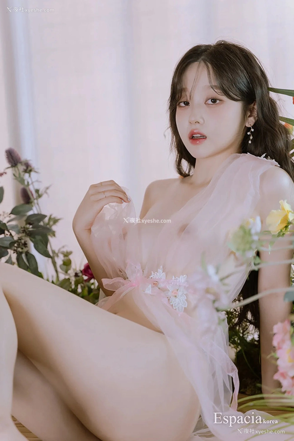1P - 美人如画Somi薄纱唯美无圣光图集