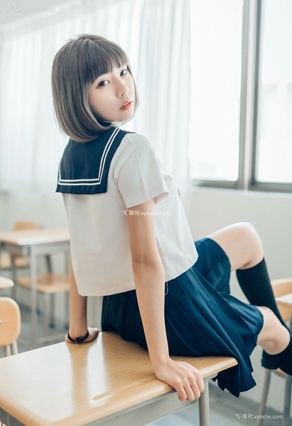 1P - 青春果宝宝高中女生学生服无圣光写真2
