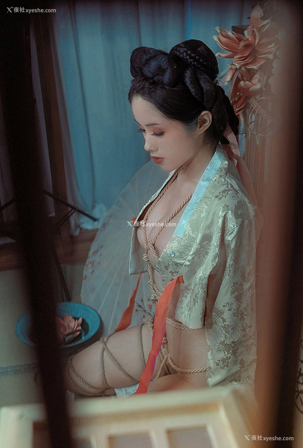 1P - 福利姬钛合金TiTi 霜花店尺度视图