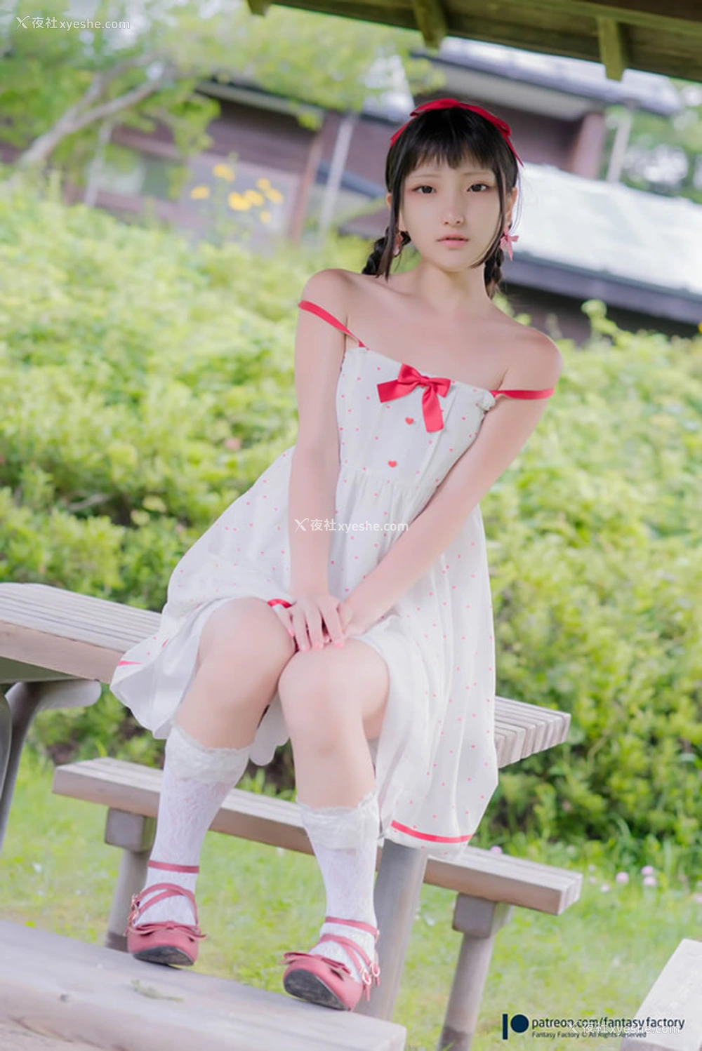 1P - 极品小美女小丁Ding无圣光作品集-游乐场