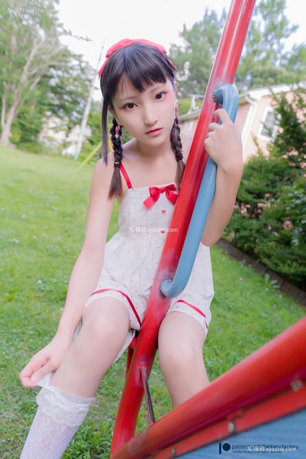 1P - 极品小美女小丁Ding无圣光作品集-游乐场