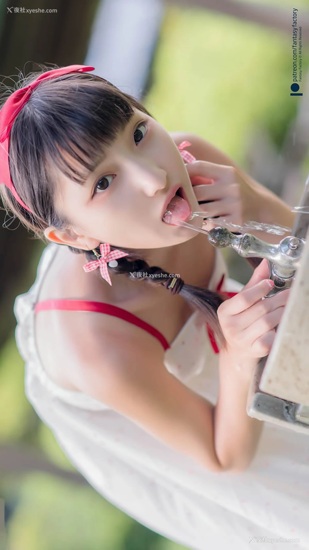 1P - 极品小美女小丁Ding无圣光作品集-游乐场