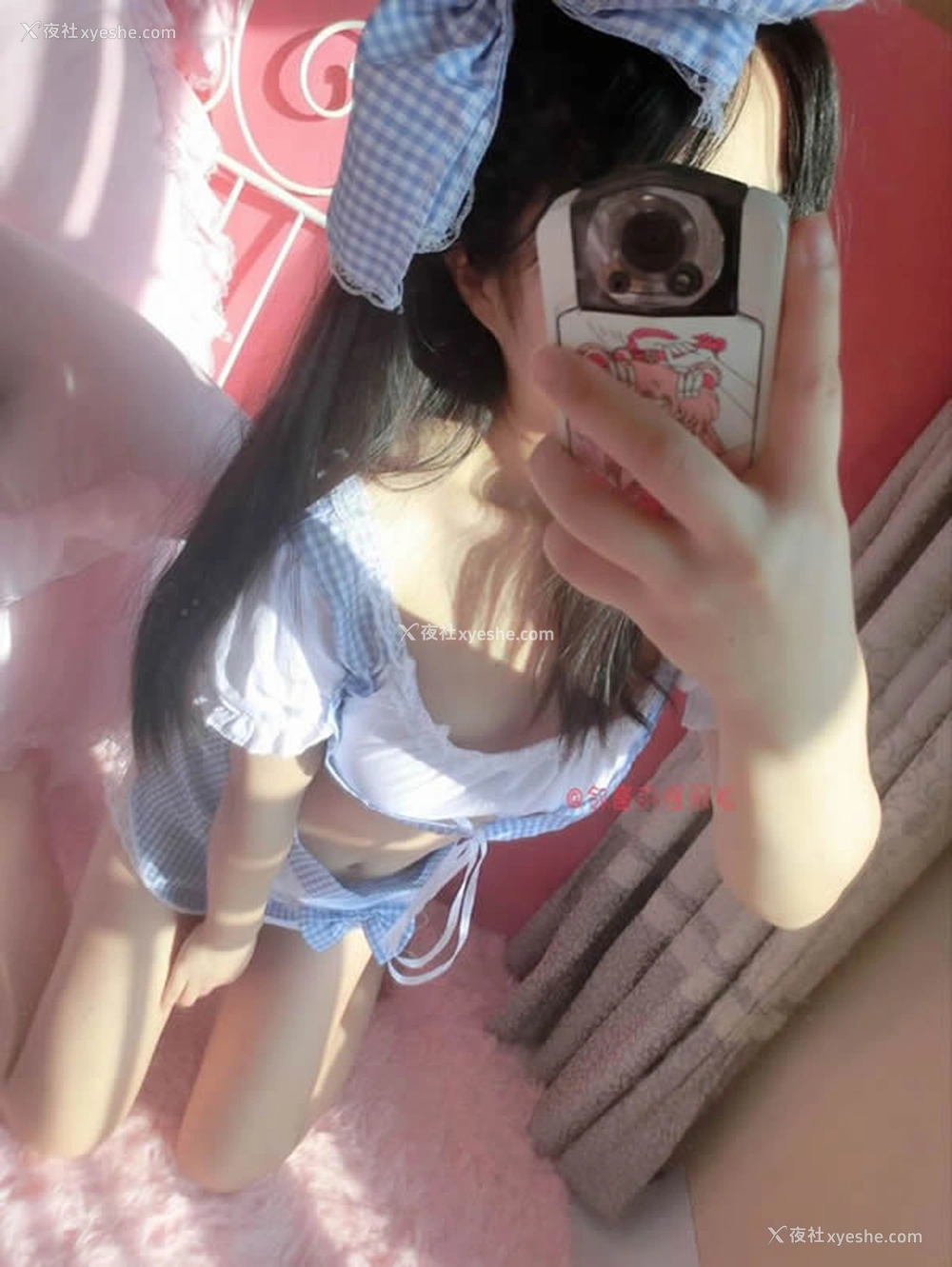 1P - 微博萝莉网红邻座的怪阿松VIP无圣光套图7
