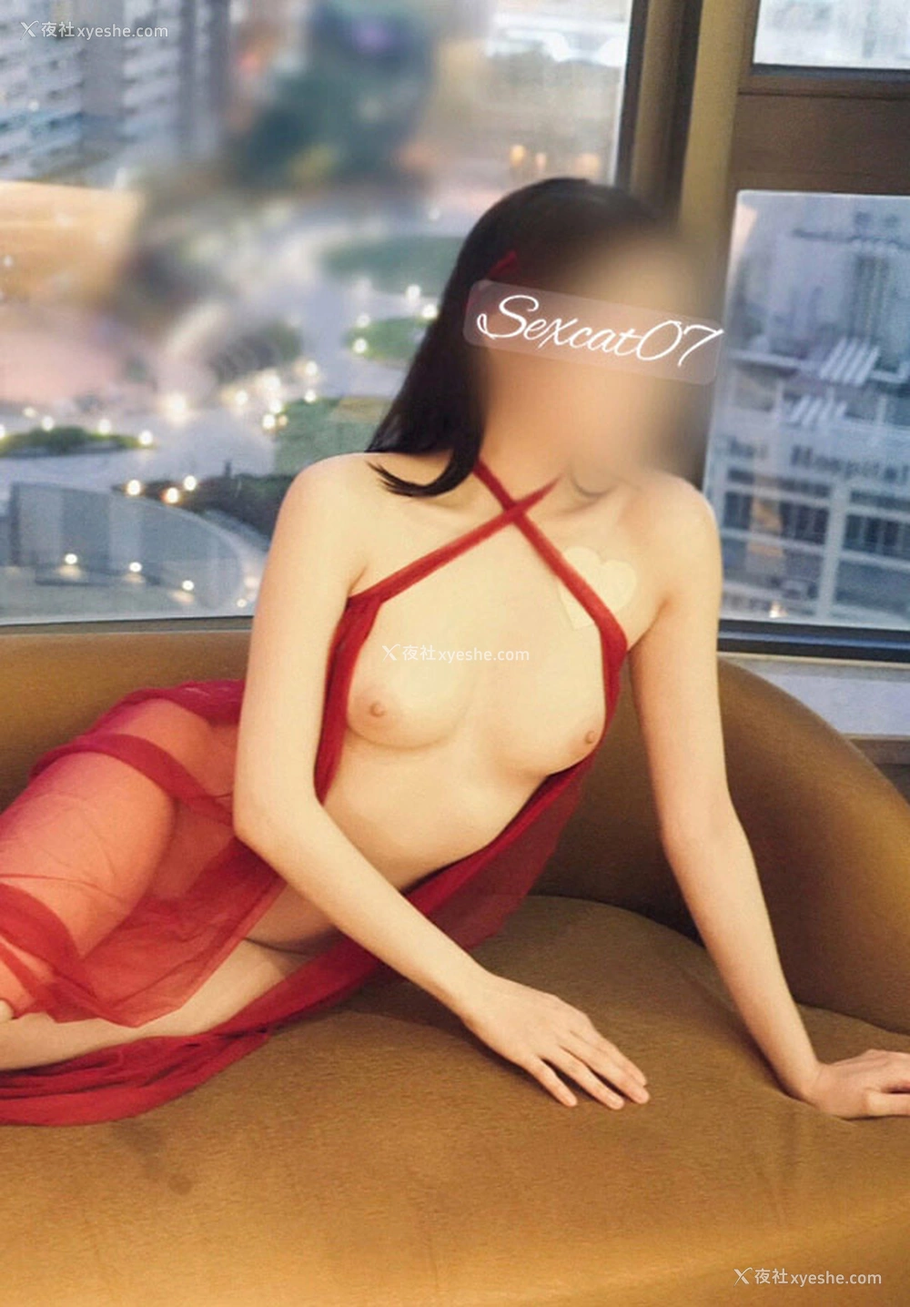 1P - 露出系淫妻网红@Sexcat07 尺度私拍视图5