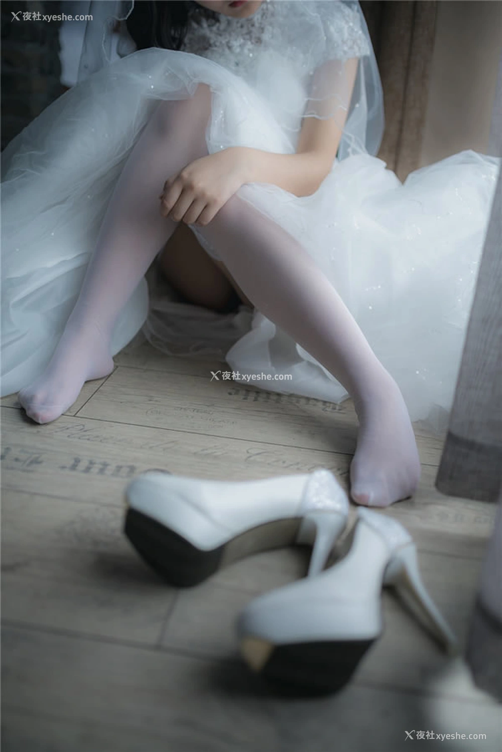1P - 极品柚木之白色婚纱无圣光撸撸撸写真又白又嫩爽歪歪！