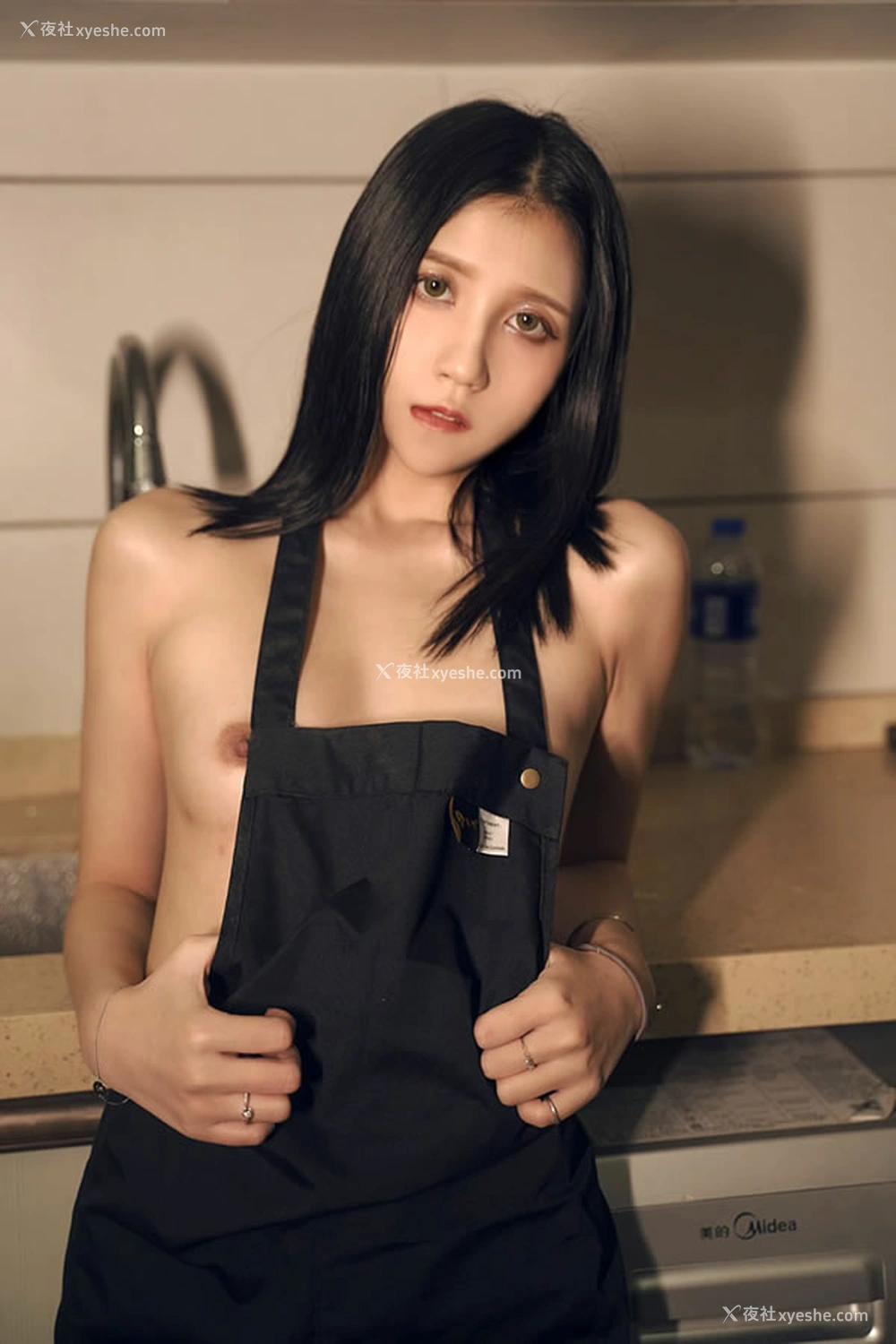 1P - 潘多拉精品261刊-洗衣服无圣光套图