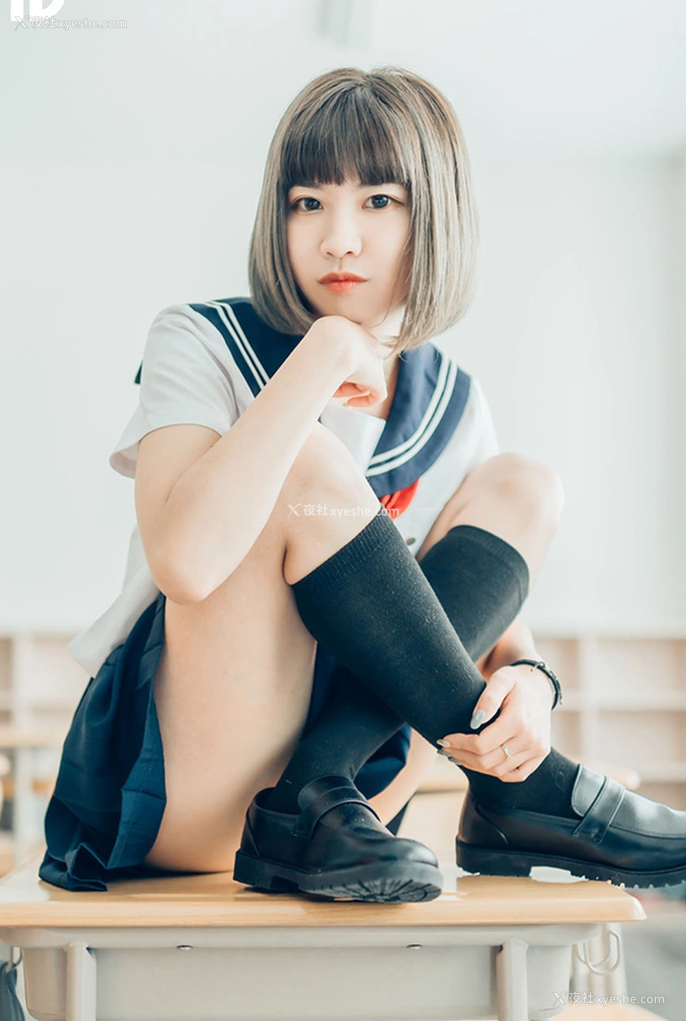 1P - 青春果宝宝高中女生学生服无圣光写真