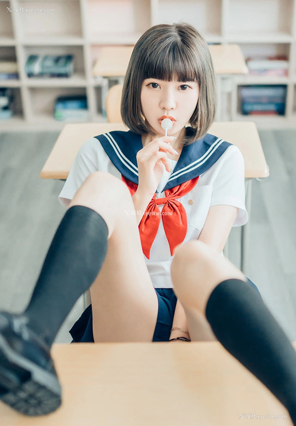 1P - 青春果宝宝高中女生学生服无圣光写真