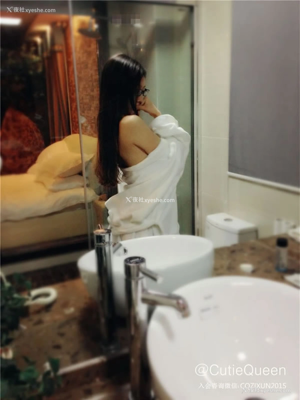 1P - 极品网络红人CutieQueen无圣光撸管套图