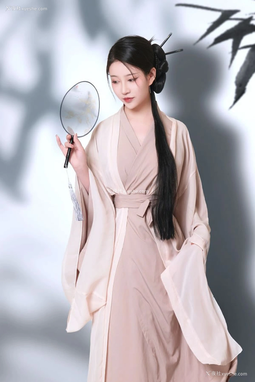 1P - 极品女神年年 – 青丝三千为君挽 白玉兰