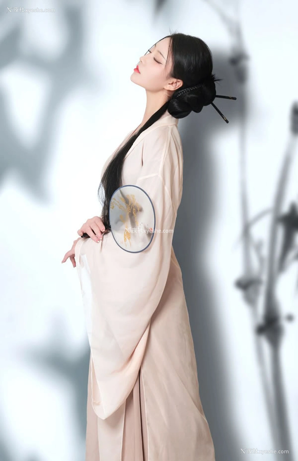 1P - 极品女神年年 – 青丝三千为君挽 白玉兰