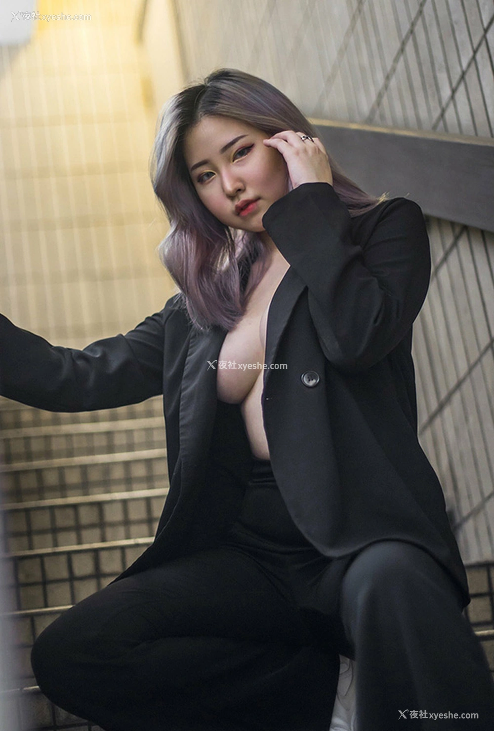 1P - 丰满巨乳网红@msbreewc 尺度私拍视图合集