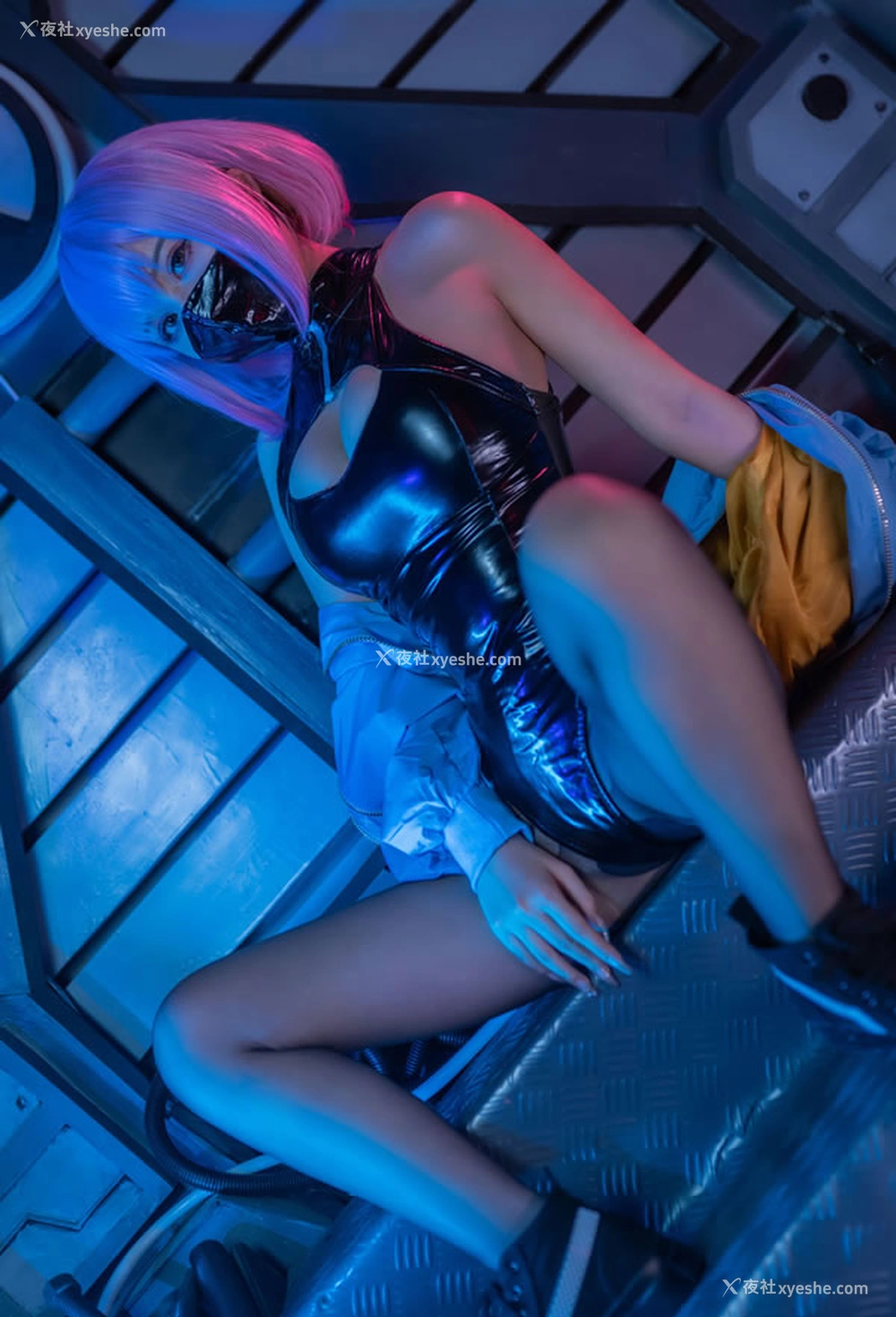 1P - 福利姬蜜蜜子Kimmie – Luna胶衣