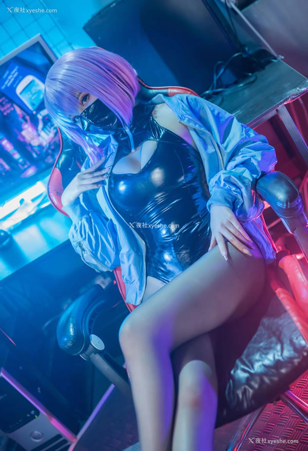 1P - 福利姬蜜蜜子Kimmie – Luna胶衣