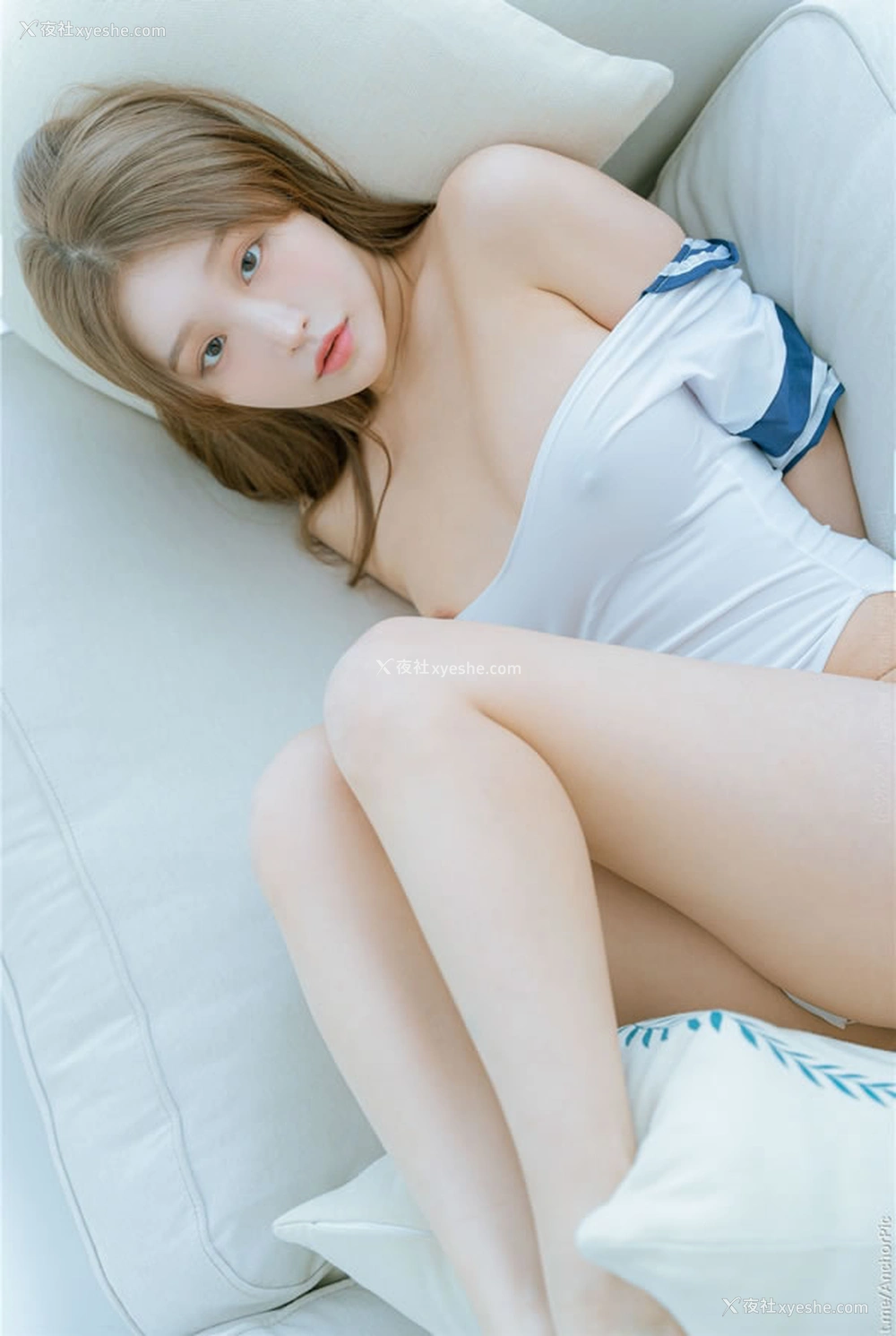 1P - 清新女孩Leesnoww连体海军衣无圣光图集