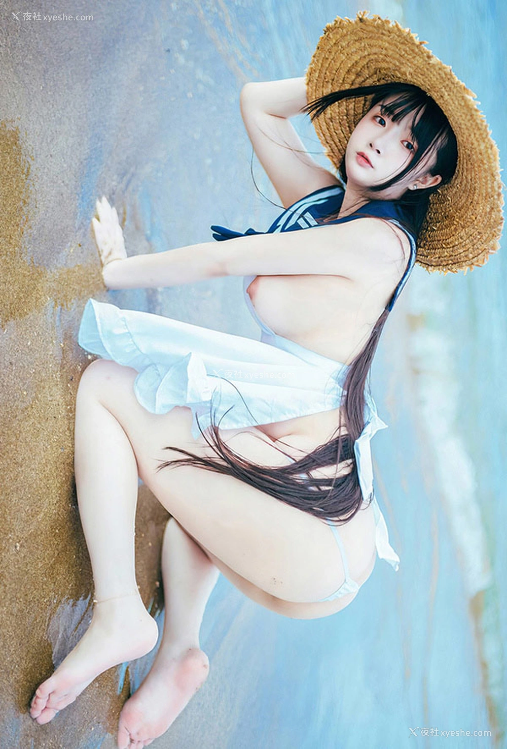 1P - 福利姬落落Raku 海韵海军裙的诱惑