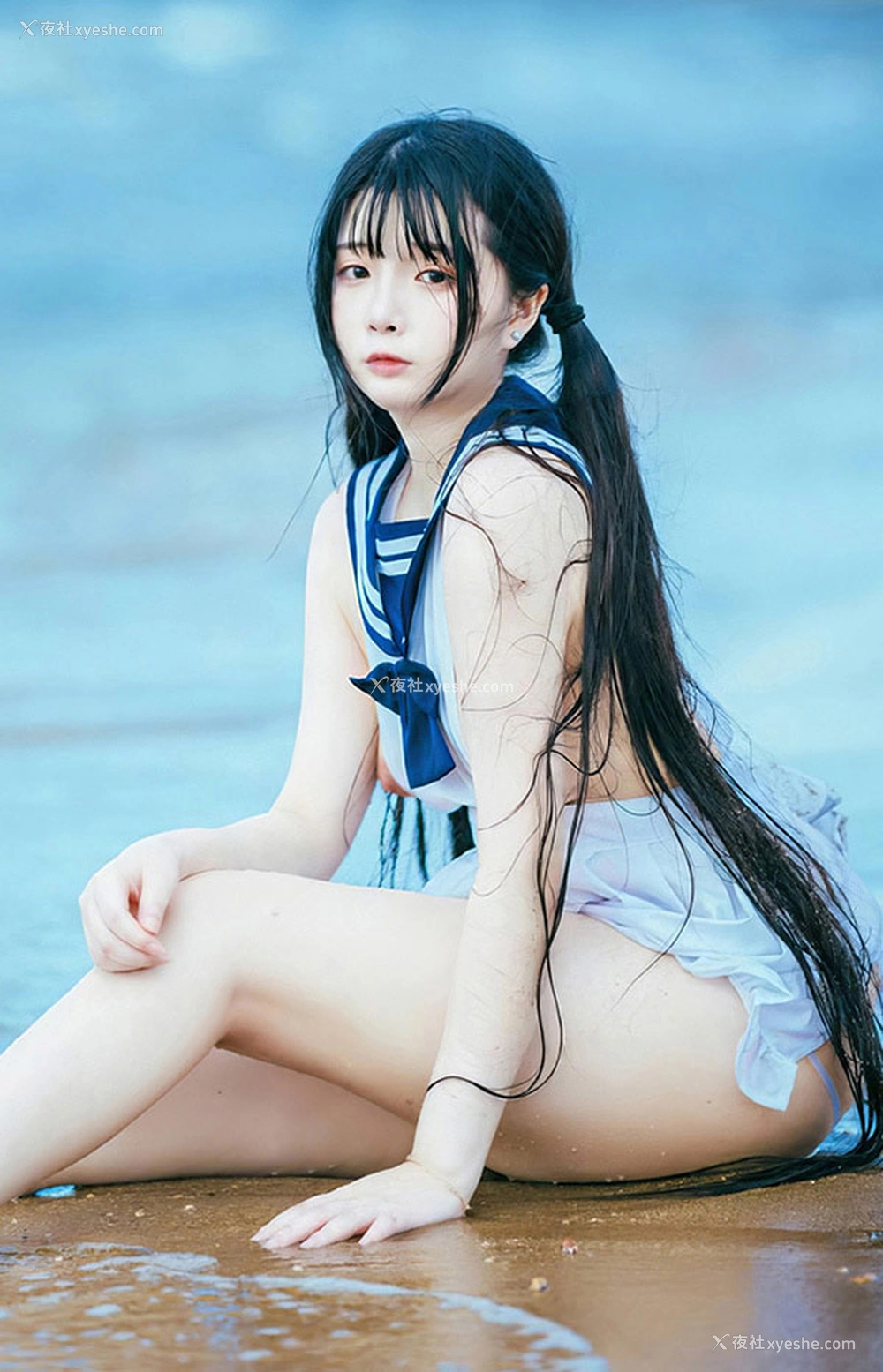 1P - 福利姬落落Raku 海韵海军裙的诱惑