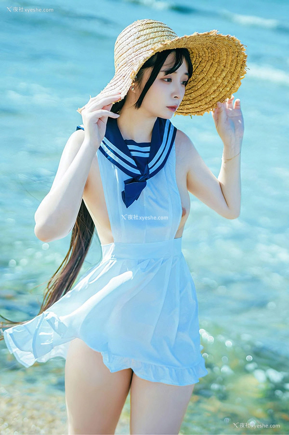 1P - 福利姬落落Raku 海韵海军裙的诱惑