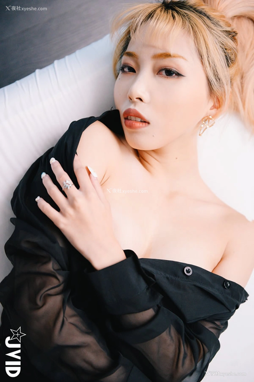 1P - JVID女秘书Stacy醉酒之后无圣光套图
