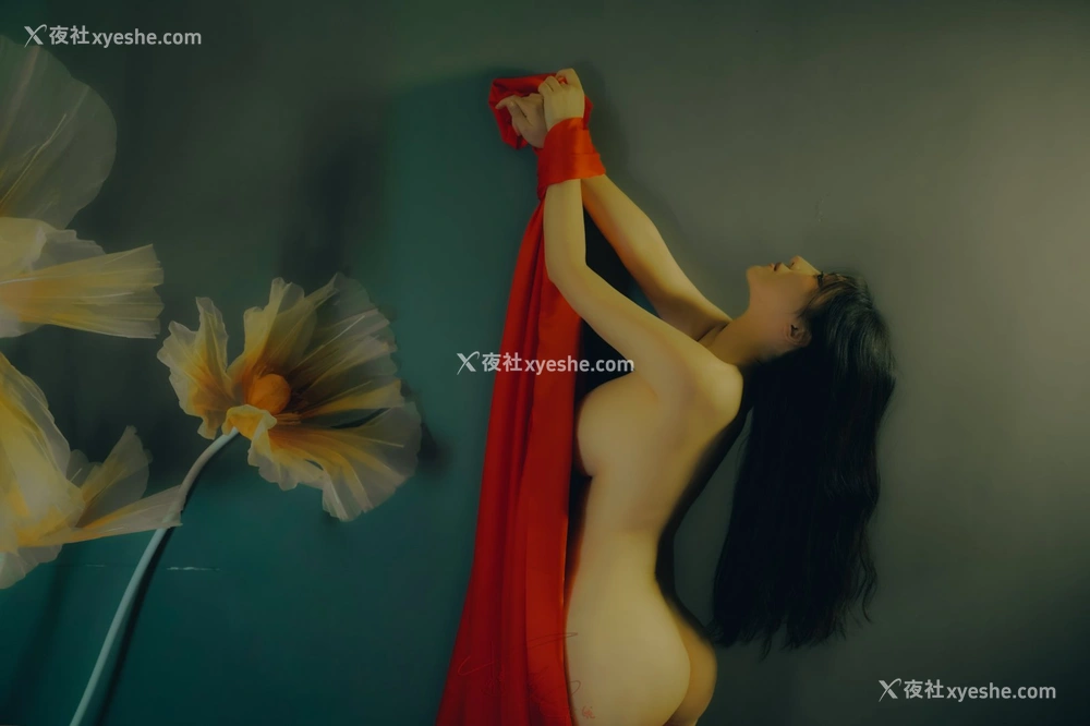 1P - 网络红人樱晚gigi – 春.染