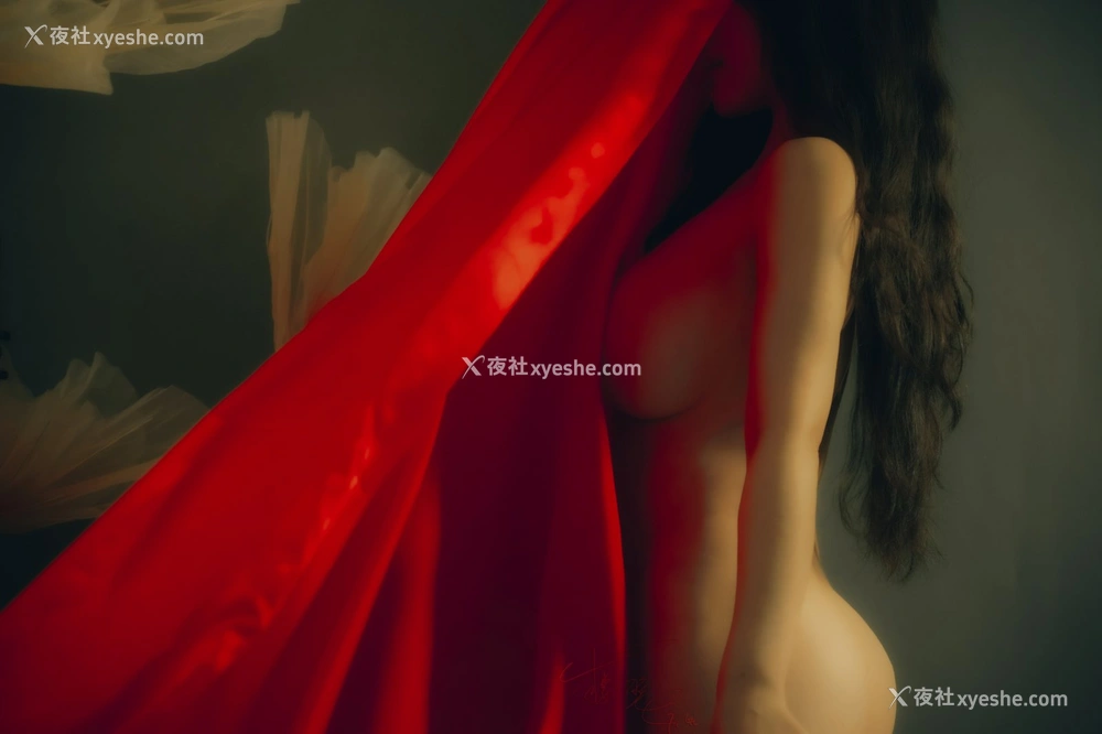 1P - 网络红人樱晚gigi – 春.染