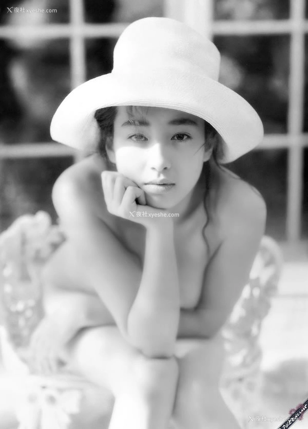 1P - 昔日女星宫泽理惠无圣光人体让人赏心悦目