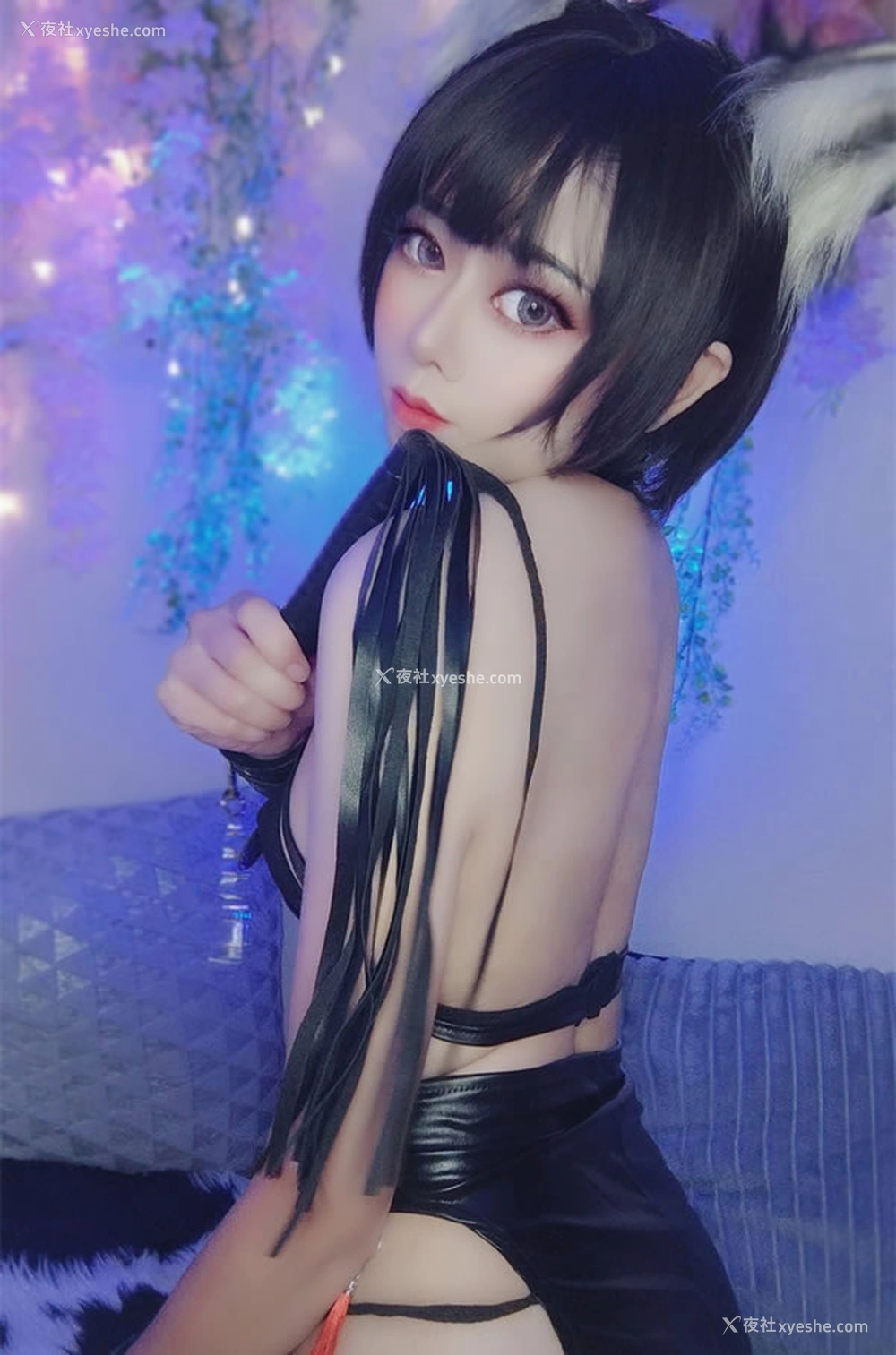 1P - 网红Coser美女Smil私拍尺度人体合集