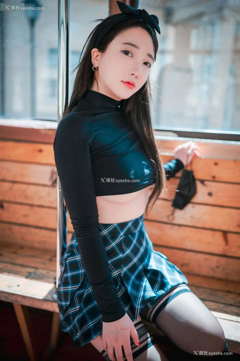 1P - 可爱的冬日女友孙乐乐JK黑丝无圣光图集