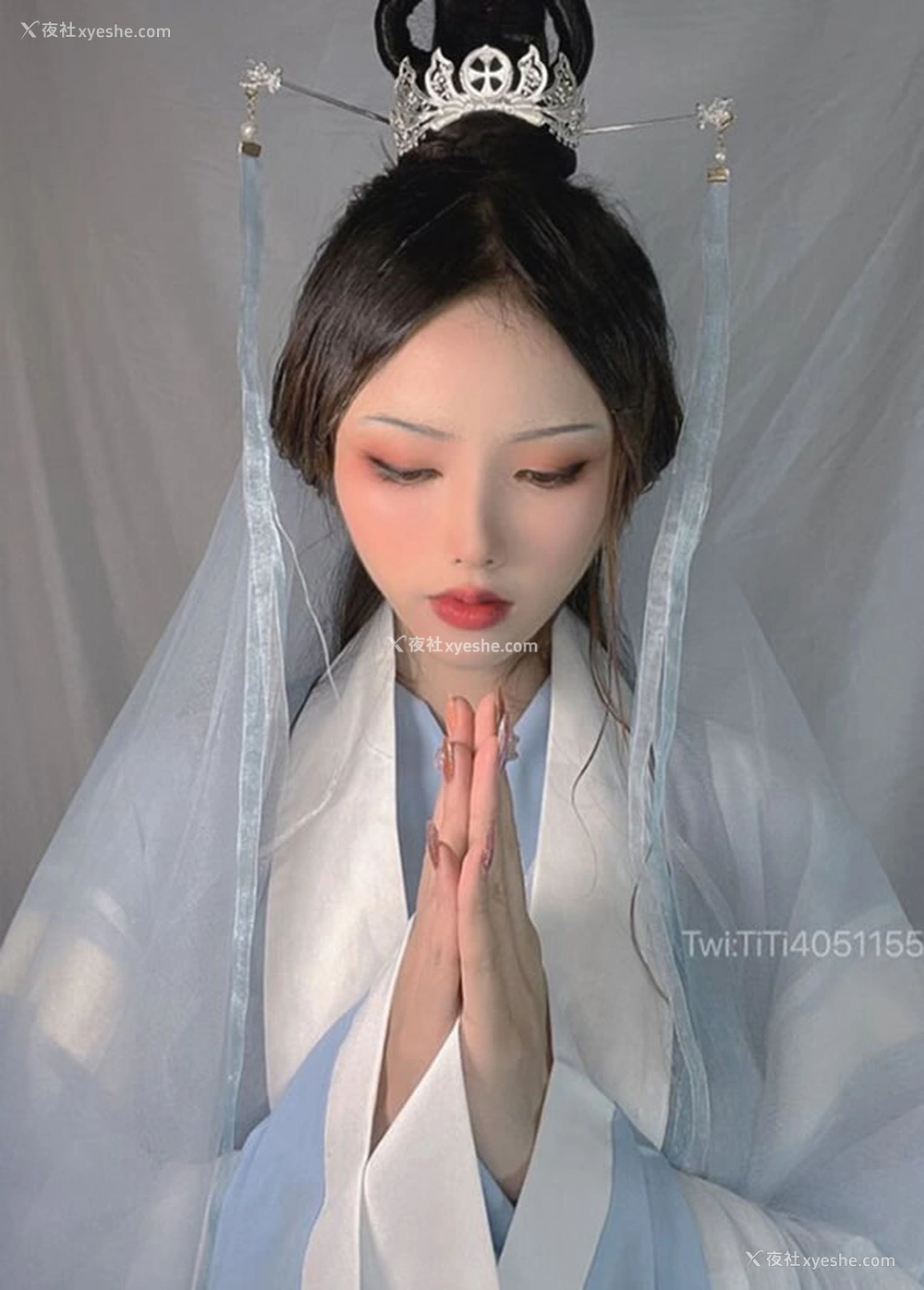 1P - 漂亮古装小姐姐无圣光人体图集美出新天际2