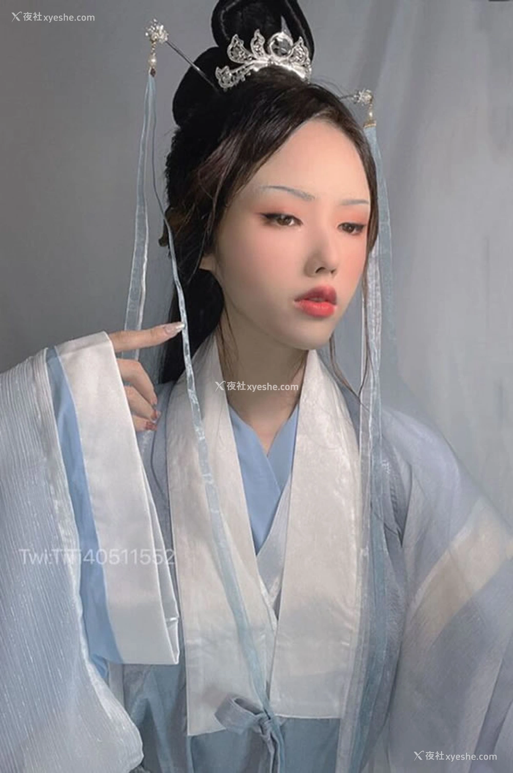 1P - 漂亮古装小姐姐无圣光人体图集美出新天际2