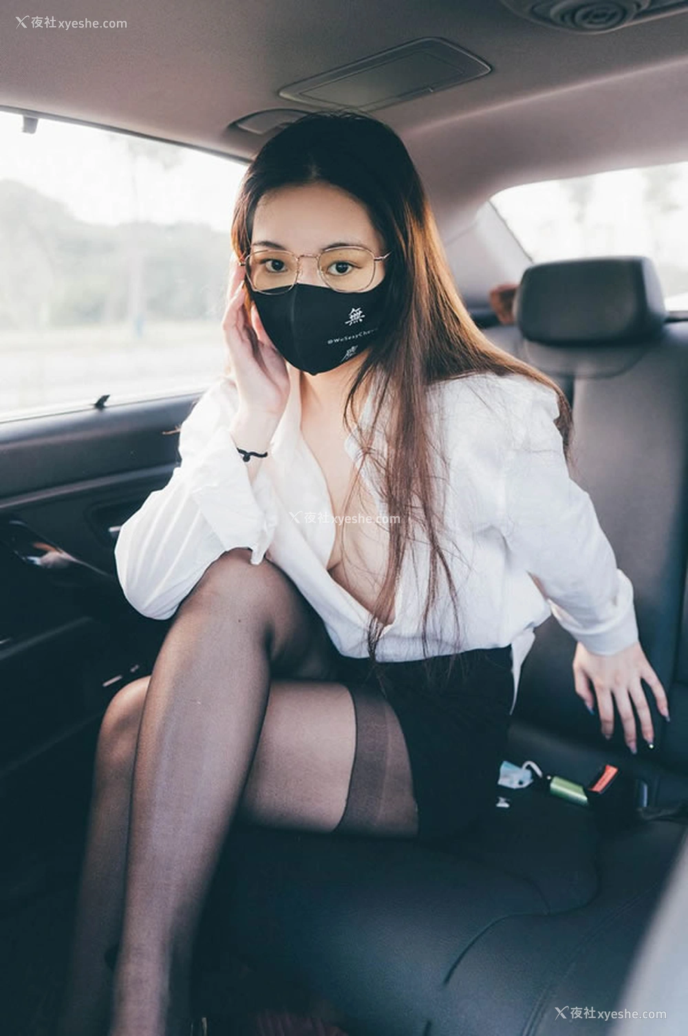 1P - 摄影师无尘出品无圣光人体图集