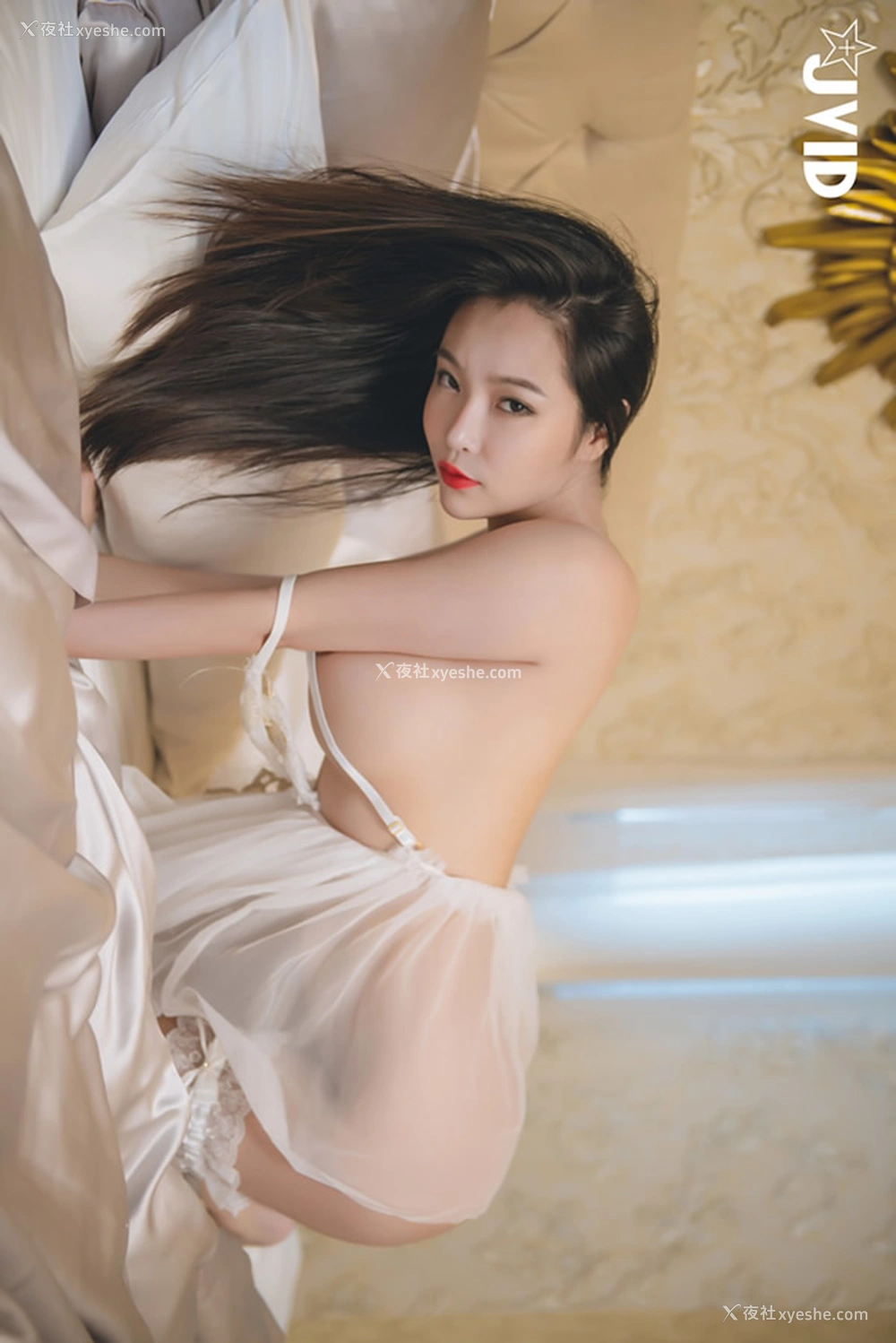 1P - JVID写真Jenny之F级巨乳上空无遮无圣光套图2
