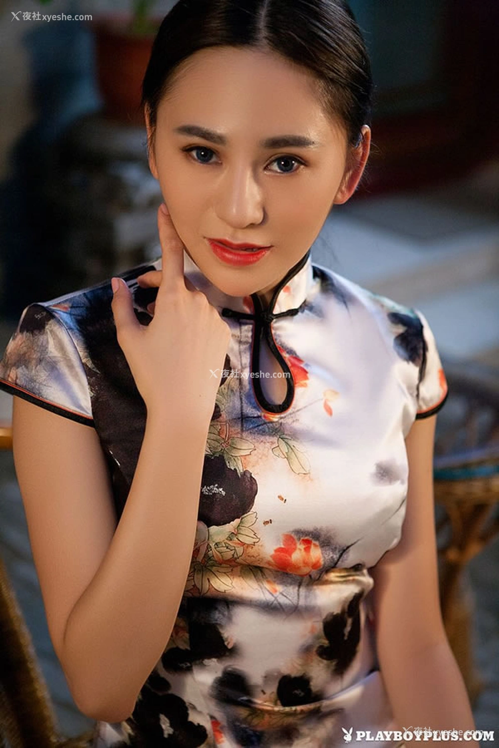 1P - 花花公子女郎吴沐熙旗袍无圣光人体艺术写真丰腴动人