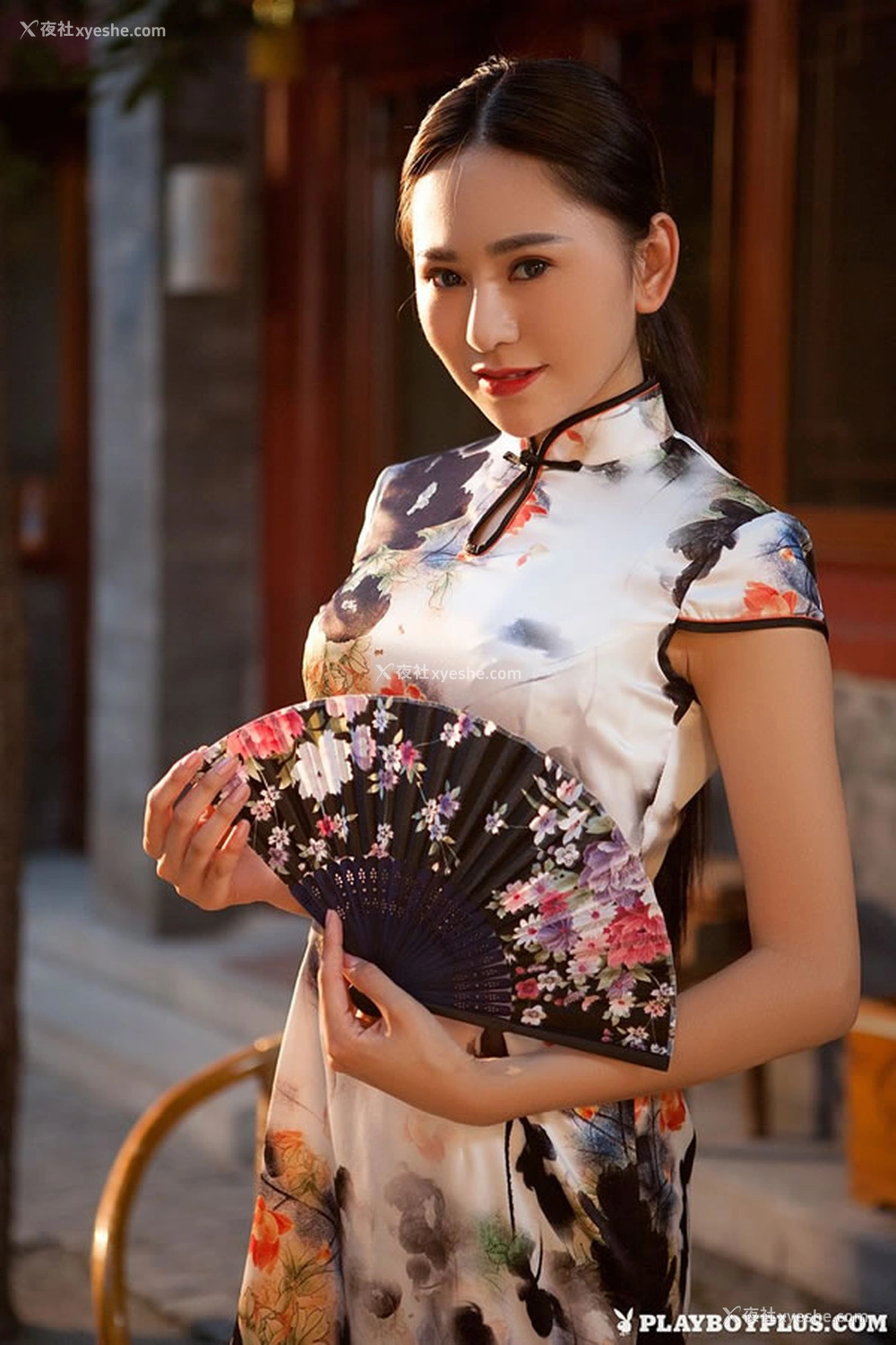1P - 花花公子女郎吴沐熙旗袍无圣光人体艺术写真丰腴动人