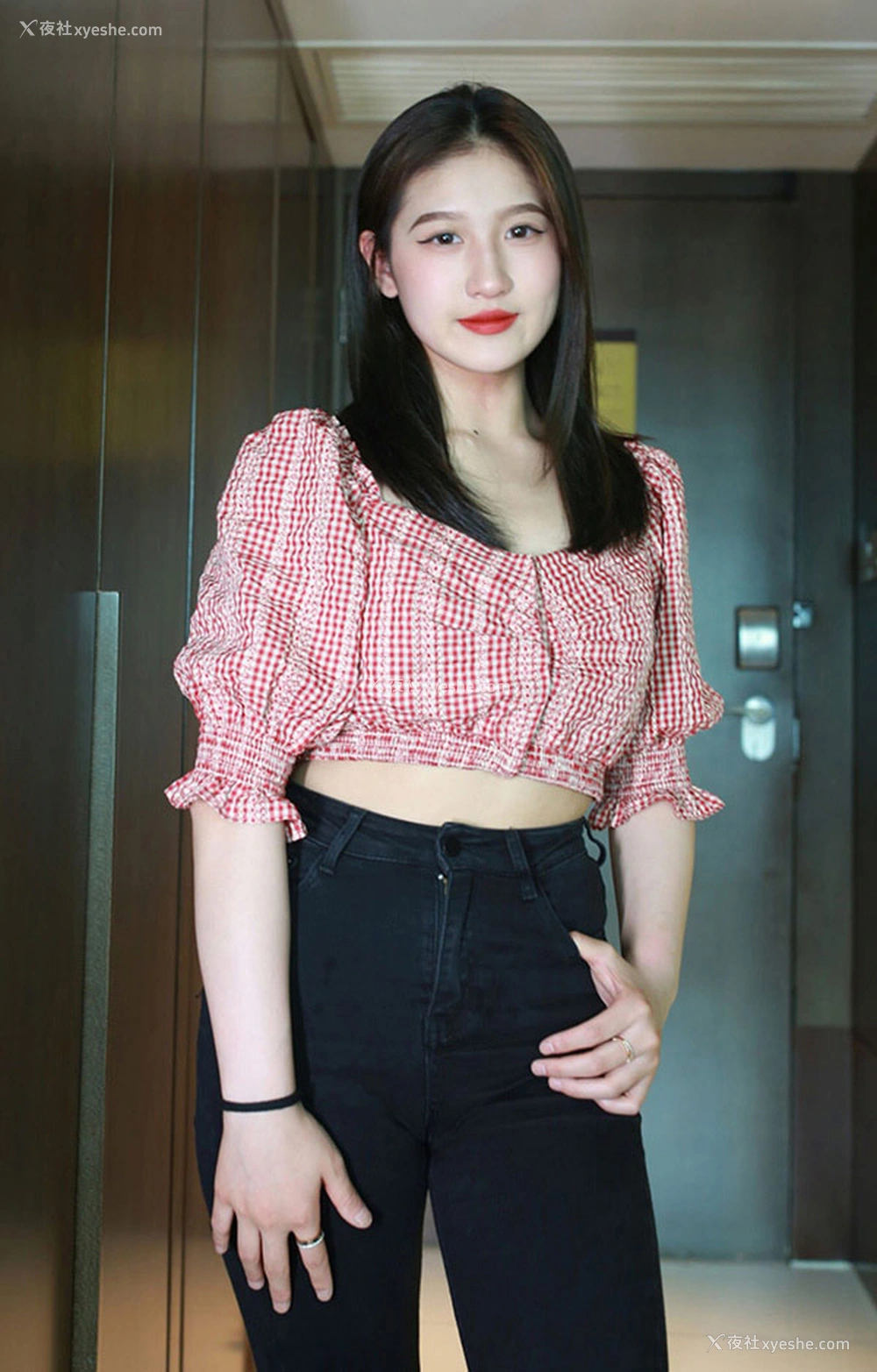 1P - 北舞美女彤彤无圣光人体私拍套图