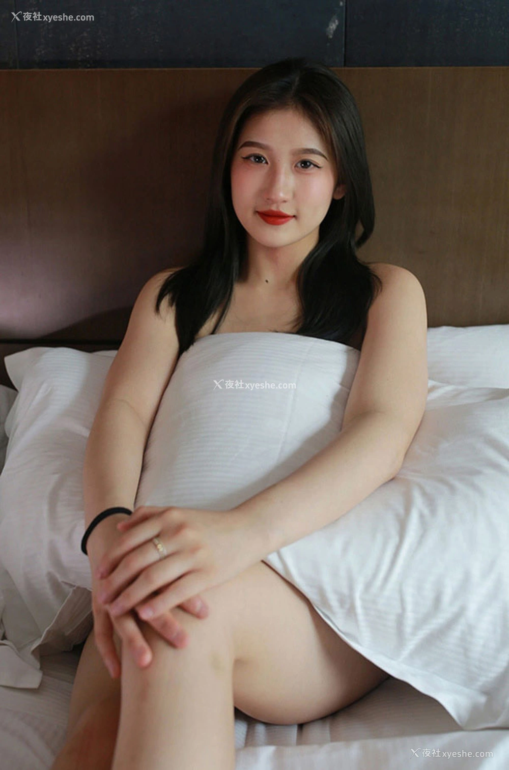 1P - 北舞美女彤彤无圣光人体私拍套图