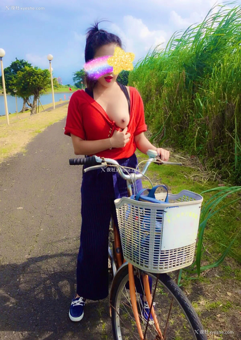 1P - 露出系网红@Irena_mimi 尺度私拍合集3