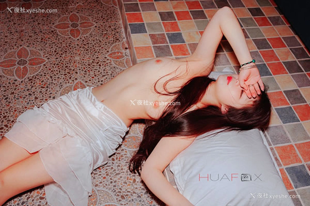 1P - 摄影师花狐狸HuaFox出品无圣光人体套图3