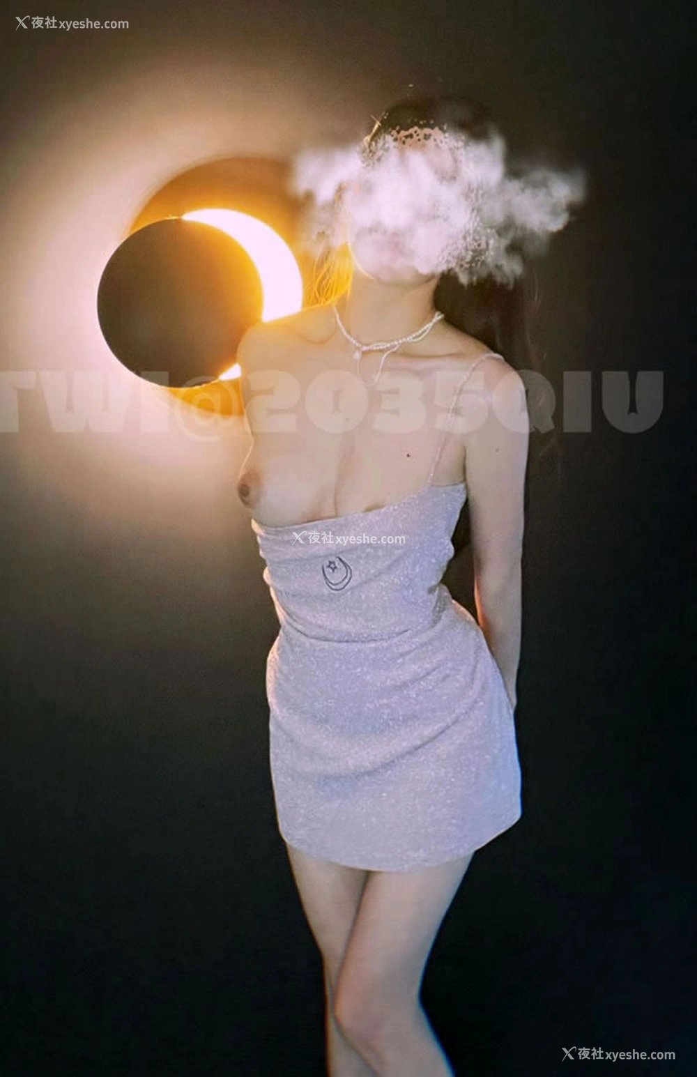 1P - 福利姬2035秋推特爱露出的女孩福利集2