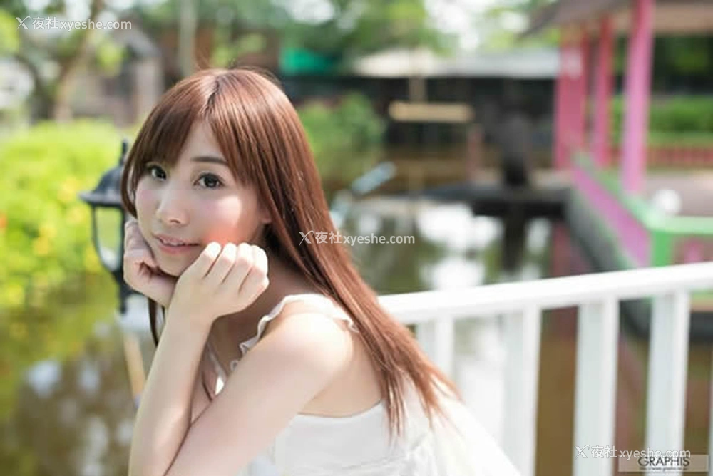 1P - Graphis长谷川留衣无圣光套图