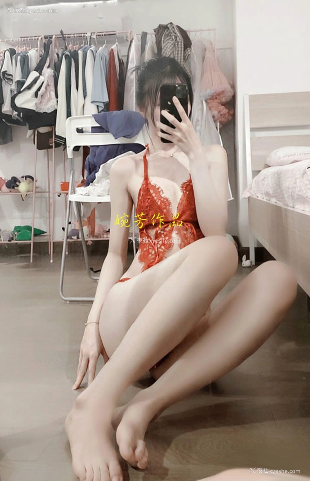 1P - 婉芳作品-丰满小姐姐室内无圣光套图
