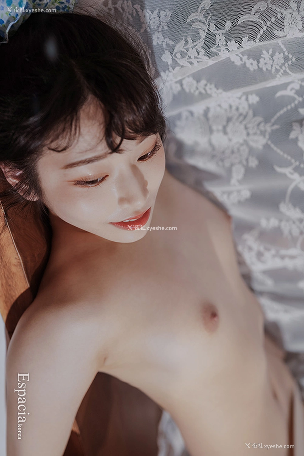 1P - 美丽小姐姐Saika户外清新无圣光人体图集